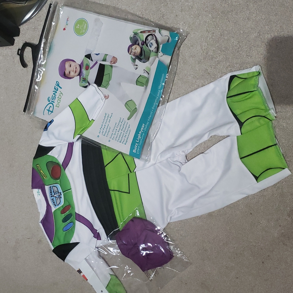 Disney Baby Buzz Lightyear  Costume 12-18 months New